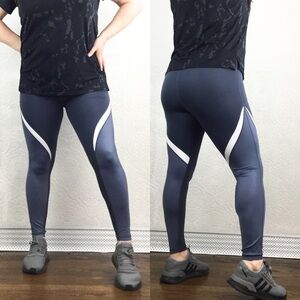 Gap Fit sporty striped blackout workout leggings M